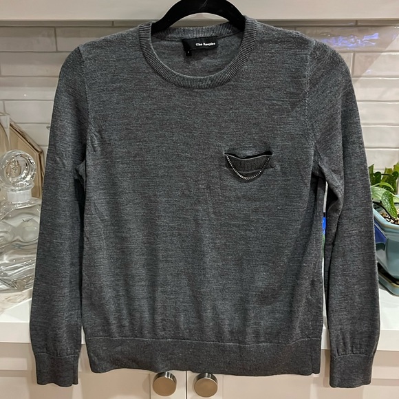 VGUC The Kooples grey knit long sleeve sweater with chain and black trim pocket - Picture 2 of 5